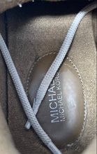 Load image into Gallery viewer, Michael Kors Womens Gray And White Low Top Lace-Up Sneakers Shoes Size 8M
