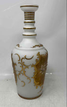 Load image into Gallery viewer, Golden And Flowers Print Collectible Home Decor Engraved Vase
