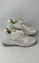 Load image into Gallery viewer, Michael Kors Womens HJ19K White Round Toe Lace-Up Sneaker Shoes Size 7.5M
