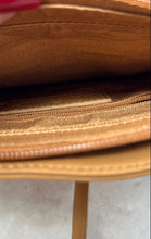 Load image into Gallery viewer, Etienne Aigner Womens Brown Leather Single Strap Zip Top Lined Crossbody Bag
