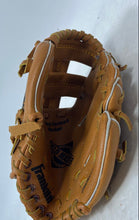 Load image into Gallery viewer, Franklin Unisex Kids Field Master 4609 Brown 5 Finger Baseball Glove Sz 9.5 Inch
