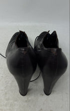 Load image into Gallery viewer, Roberto Del Carlo Womens Brown Leather Lace-Up Block Heel Ankle Booties Sz 38.5
