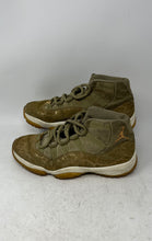 Load image into Gallery viewer, Nike Womens Air Jordan 11 Retro AR0715-200 Green Suede Sneakers Shoes Size 8.5
