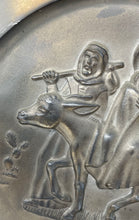 Load image into Gallery viewer, Goebel 1974 First Limited Edition Of A Special Series Flight Into Egypt Plate

