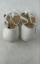 Load image into Gallery viewer, Dream Pairs Womens Amore-2 White Lace Peep Toe T-Strap D'Orsay Heels Size 6.5
