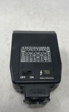 Load image into Gallery viewer, Star-D SDEF 180 Electronic Flash For Film Camera Unit Not Tested
