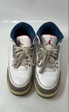 Load image into Gallery viewer, Nike Kids Air Jordan 3 Retro White Leather Lace-Up Sneakers Shoes Size 7Y

