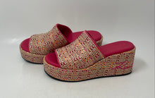 Load image into Gallery viewer, Karl Lagerfeld Paris Womens Calvina Pink Beige Platform Heel Slide Sandals Sz 5
