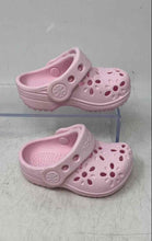 Load image into Gallery viewer, Crocs Kids Classic Pink Floral Cut-Out Backstrap Clog Sandals Size 4
