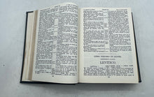 Load image into Gallery viewer, Santa Biblia Holy Bible Edition 1977 Black Hardcover Illustrated Spanish Text
