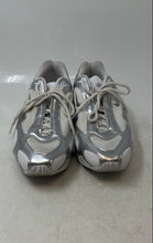 Load image into Gallery viewer, Nike Womens Air Max Muse FV1920-100 White Silver Mesh Lace-Up Sneaker Shoes Sz 8

