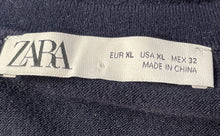 Load image into Gallery viewer, Zara Womens Blue White Sleeveless Round Neck Pullover Sweater Size XL
