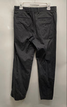 Load image into Gallery viewer, Express Design Studio Mens Gray Pockets Straight Leg Dress Pants Size 31/30
