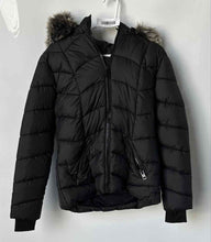 Load image into Gallery viewer, YMI Womens Black Long Sleeve Fur Trim Hooded Full-Zip Winter Puffer Coat Size M
