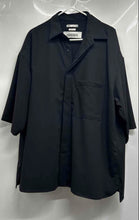 Load image into Gallery viewer, Zara Mens Black Collared Short Sleeve Boxy Fit Button-Up Shirt Size Large
