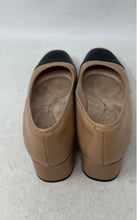 Load image into Gallery viewer, Clarks Womens Iridessa May Nude Black Cap Toe Block Pump Heels Size 8M

