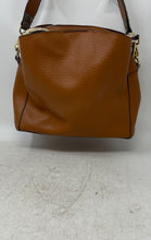 Load image into Gallery viewer, Sondra Roberts Womens Brown Pebbled Leather Snakeskin Strap Crossbody Bag

