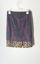 Load image into Gallery viewer, Express Womens Purple Brown And Black Printed Back Zip Mini Skirts Size 6
