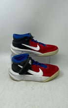 Load image into Gallery viewer, Nike Kids Team Hustle D10 FlyEase DD7303-005 Multicolor Basketball Shoes Size 6Y
