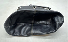 Load image into Gallery viewer, Cuoio Womens Black Leather Single Strap Outer Pockets Flap Over Shoulder Bag
