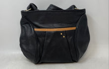 Load image into Gallery viewer, Tre Vero Womens Black Pebbled Leather Inner Pockets Shoulder Handbag
