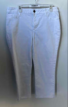 Load image into Gallery viewer, St John's Bay Womens White Denim Button Front Belt Loops Cropped Jeans Size 12
