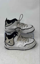 Load image into Gallery viewer, Nike Kids Air Jordan Courtside 23 White And Black Sneaker Shoes Size 13C
