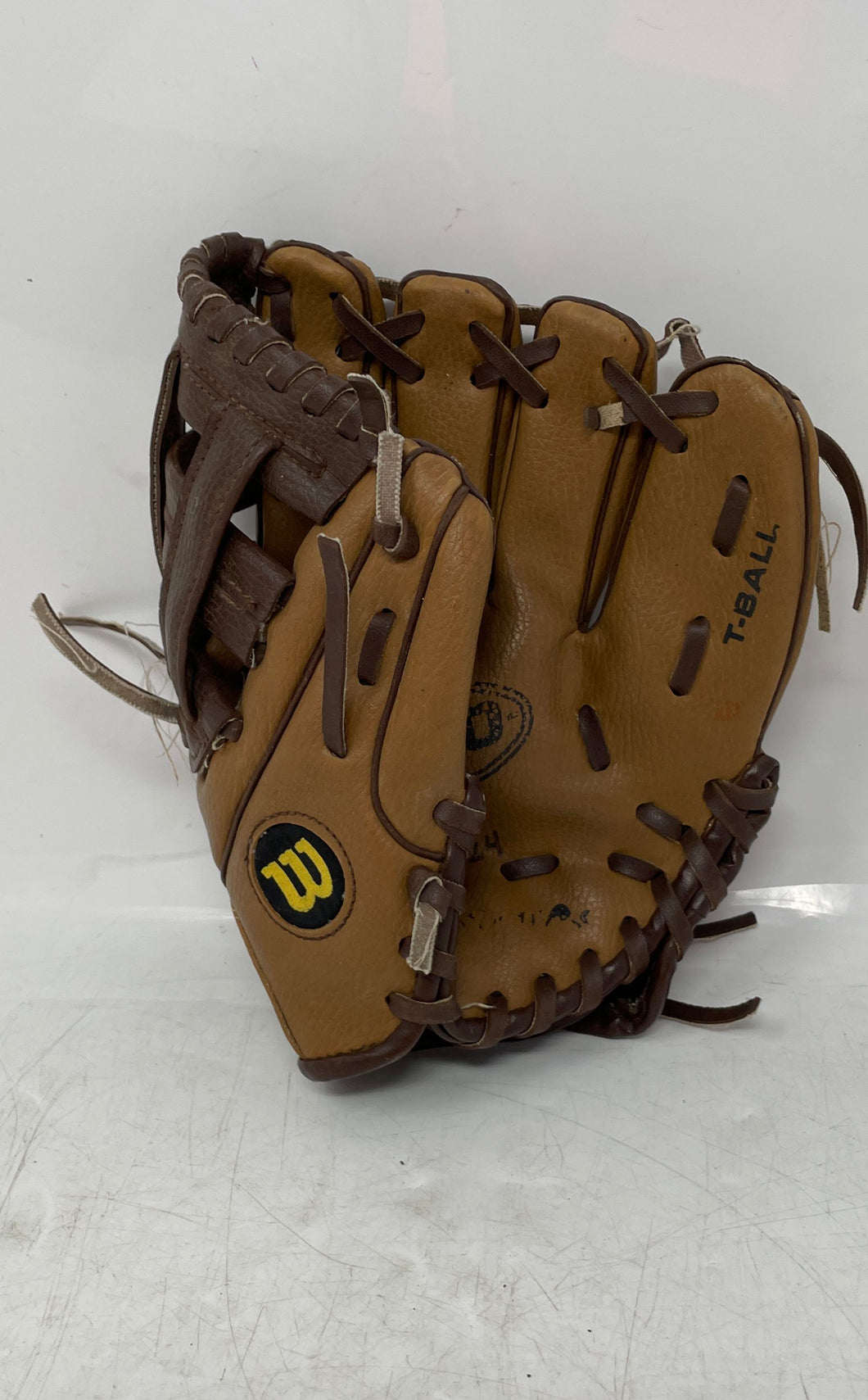 Wilson Unisex A200 Brown Leather Left-Handed T-Ball Baseball Glove