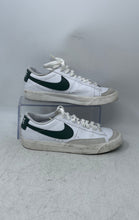 Load image into Gallery viewer, Nike Boys Blazer Low '77 DA4074-124 White Green Lace-Up Sneaker Shoes Size 6Y

