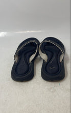 Load image into Gallery viewer, Nike Mens Black Comfort Footbed Open Toe Slip-On Thong Sandals Size 8
