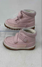 Load image into Gallery viewer, Apakowa Kids Pink Leather Hook And Loop Round Toe Ankle Snow Boots Size 24
