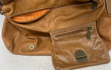 Load image into Gallery viewer, Puntotres Womens Brown Inner Pockets Shoulder Crossbody Handbag
