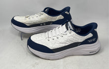 Load image into Gallery viewer, Skechers Mens Contour Foam Cozy Fit 232619W White Blue Sneaker Shoes Size 9.5

