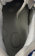 Load image into Gallery viewer, Nike Boys Court Borough Mid 2 CD7782-107 White Blue Basketball Shoes Size 4Y
