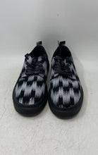 Load image into Gallery viewer, Giorgio Brutini Mens Memory Foam Wahiberg Black White Sneaker Shoes Size 10.5M
