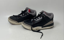 Load image into Gallery viewer, Nike Boys Air Jordan 3 DM0966-010 Black Gray Lace-Up Basketball Shoes Size 2Y
