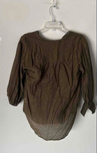 Load image into Gallery viewer, Express Womens Green 3/4 Sleeve Button Front Blouse Top Size XS
