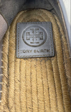Load image into Gallery viewer, Authentic Tory Burch Womens Benton Blue White Colorblock Espadrilles Flats Sz 8
