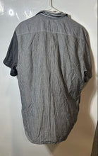 Load image into Gallery viewer, Guess Mens Gray Striped Cotton Short Sleeve Collared Button-Up Shirt Size XL
