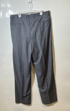 Load image into Gallery viewer, Earvin Magic Johnson Mens Gray Slash Pockets Belt Loops Dress Pants Size 40R
