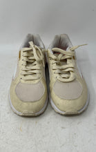 Load image into Gallery viewer, Puma Womens Graviton 387067-45 White Pink Lace-Up Low Top Sneakers Shoes Sz 6.5
