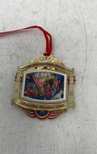 Load image into Gallery viewer, 2010 The White House Historical Association Multicolor Christmas Ornament w/ Box
