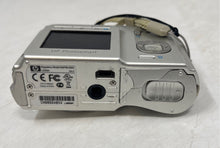 Load image into Gallery viewer, HP Photosmart M425 Gray 5MP 3x Optical Zoom Compact Digital Camera With Tag
