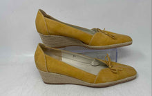 Load image into Gallery viewer, Samo Roma Womens Yellow Leather Slip-On Wedge Espadrille Heels Size 39
