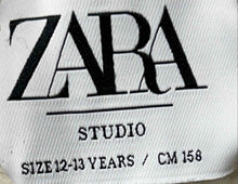 Load image into Gallery viewer, Zara Girls Multicolor Colorblock Knitted Pullover Sweater Size 12-13 Years
