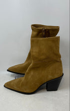 Load image into Gallery viewer, Zara Womens Brown Pointed Toe Side Zip Block Heel Ankle Booties Size EUR 40
