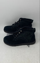 Load image into Gallery viewer, UGG Womens Bethany 1012532 Black Suede Lace-Up Ankle Shearling Boots Size 6
