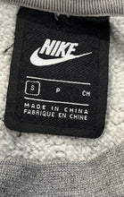 Load image into Gallery viewer, Nike Unisex Gray Heather Long Sleeve Crew Neck Pullover Sweatshirt Size Small
