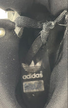 Load image into Gallery viewer, Adidas Kids Hard Court Hi 2 G59673 Black Lace-Up Sneaker Shoes Size 5.5

