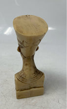 Load image into Gallery viewer, Ancient Egyptian Queen Nefertiti Head Bust Decorative Statue Figurine
